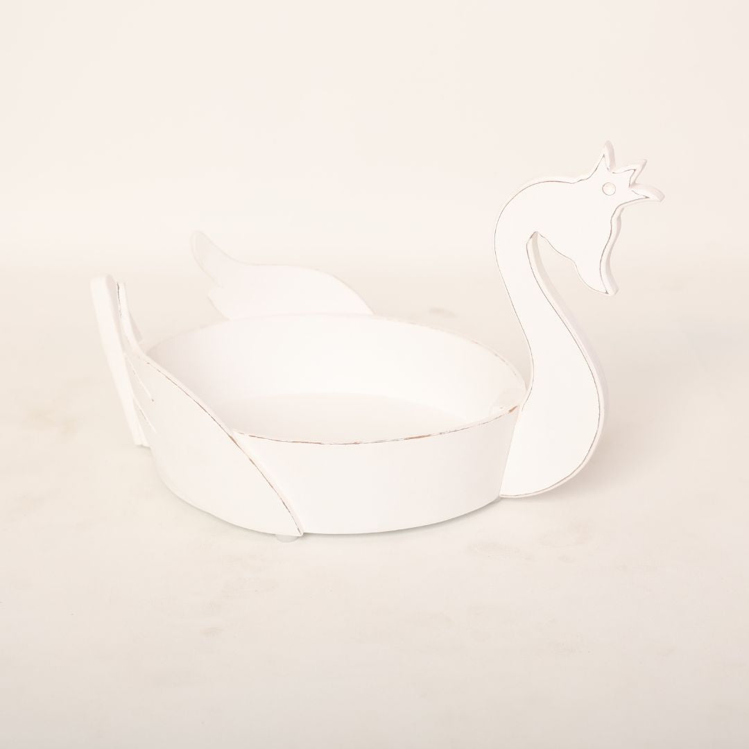 Swan Baby Photoshoot Prop – Elegant Newborn & Toddler Photography Prop