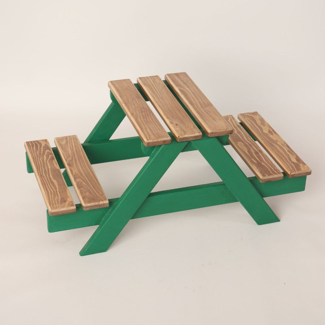 this is a bench baby prop for baby photoshoot.