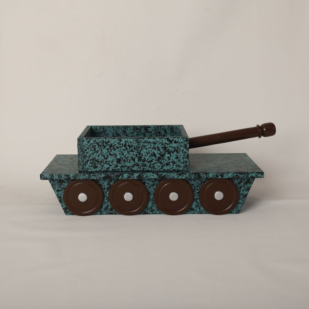 This is a tank baby prop for baby photoshoot.