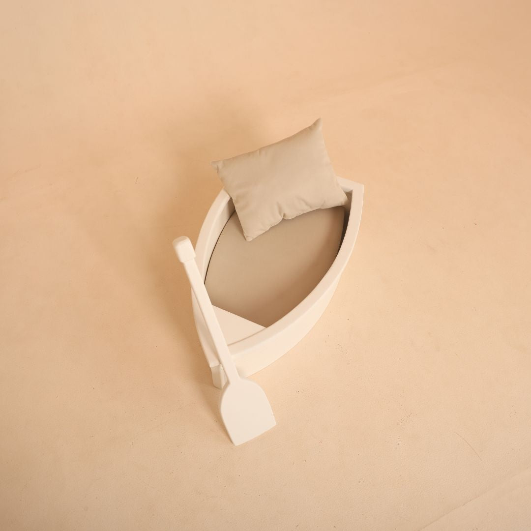 Professional wooden boat prop for newborn baby and toddler photoshoot themes