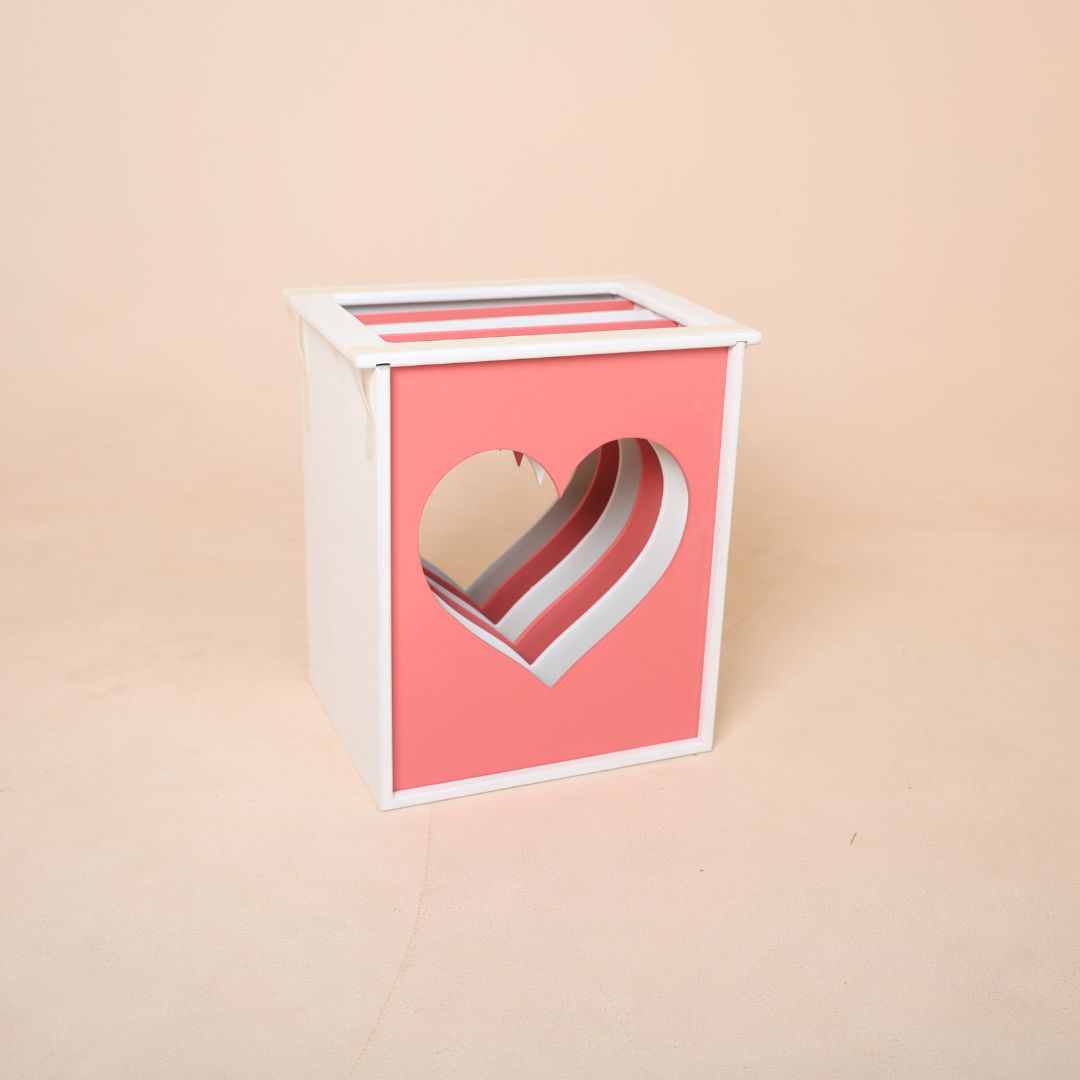 Heart shape snap thru frame prop for Valentine’s photoshoot, ideal for baby, couple, and maternity photography.