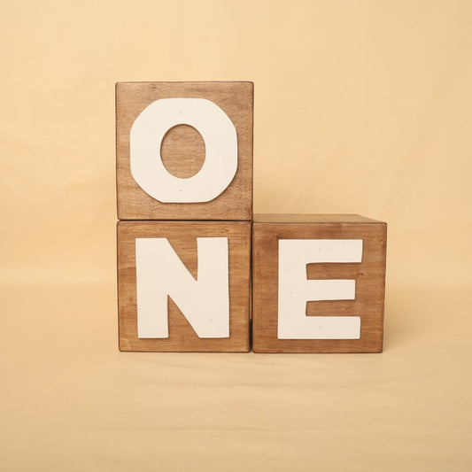 Box baby prop set with One and Two milestone numbers for baby photoshoots – perfect for first and second birthday photography setups