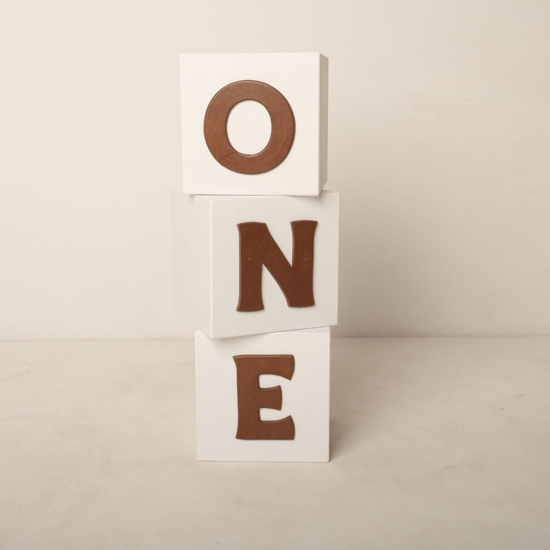 Box baby prop set with One and Two milestone numbers for baby photoshoots – perfect for first and second birthday photography setups