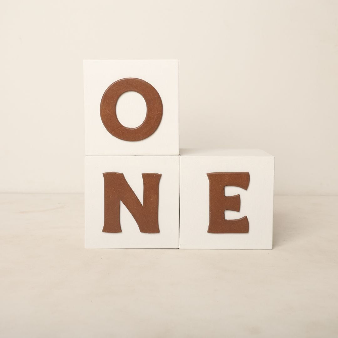 Box baby prop set with One and Two milestone numbers for baby photoshoots – perfect for first and second birthday photography setups