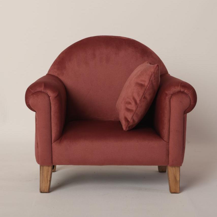 Baby Photoshoot Sofa Baby Prop – Comfort and Charm for Adorable Moments