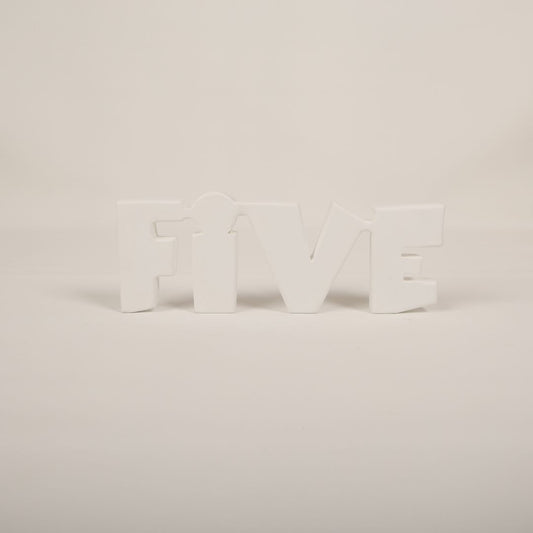 Stylish Five Birthday Prop with a creative '5' design for capturing five-year milestone moments.