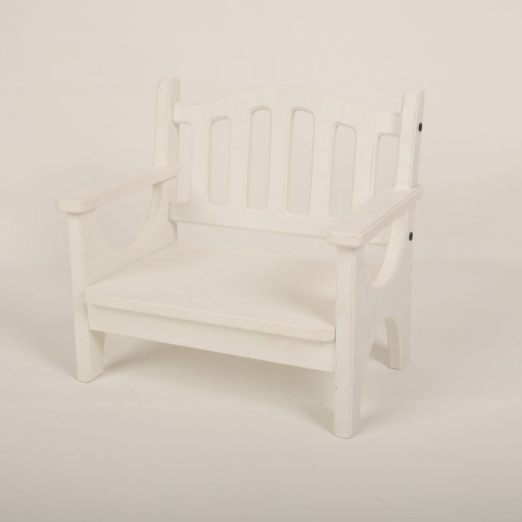 this is a baby photoshoot bench.