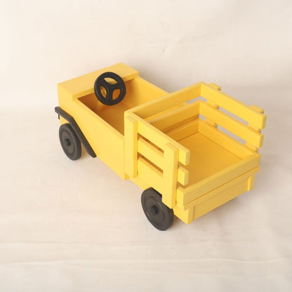 This is a pickup truck baby prop for baby photoshoot.