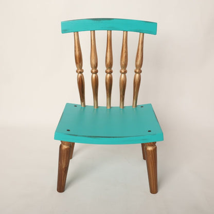 This is a chair baby prop for baby photoshoot