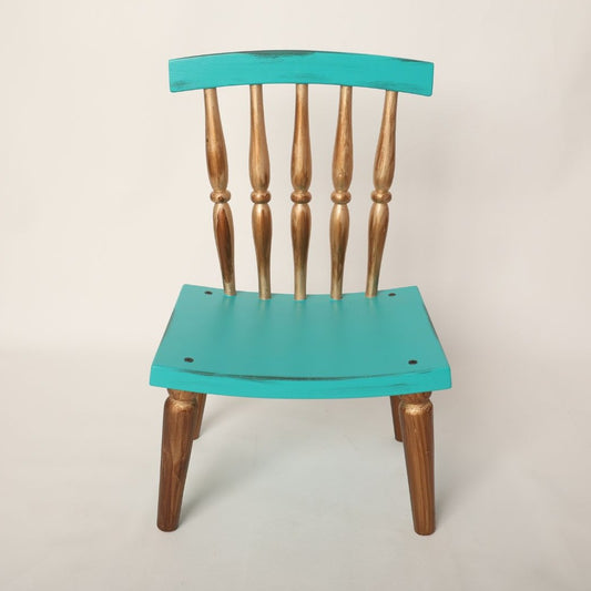 This is a chair baby prop for baby photoshoot