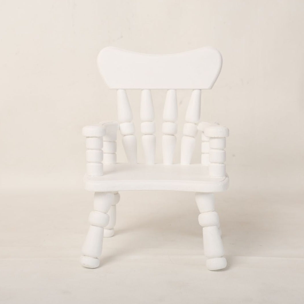 This is a chair baby prop for baby photoshoot.