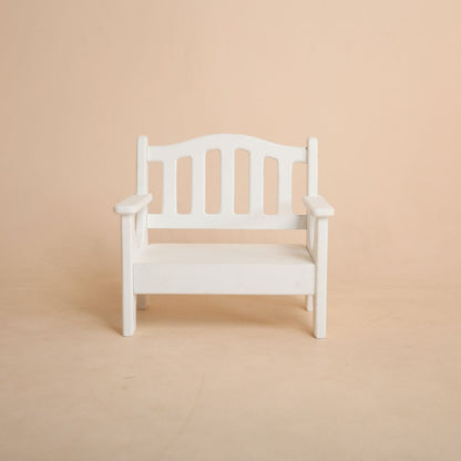 Baby bench prop for newborn photoshoot with cute and minimal design for professional photography