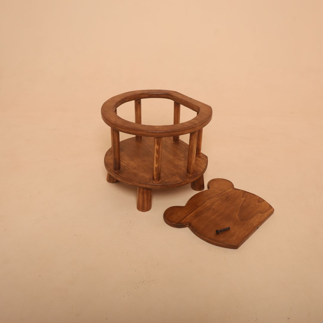 Bear crib baby prop for newborn and sitter photoshoots, cute wooden photography prop for baby photographers