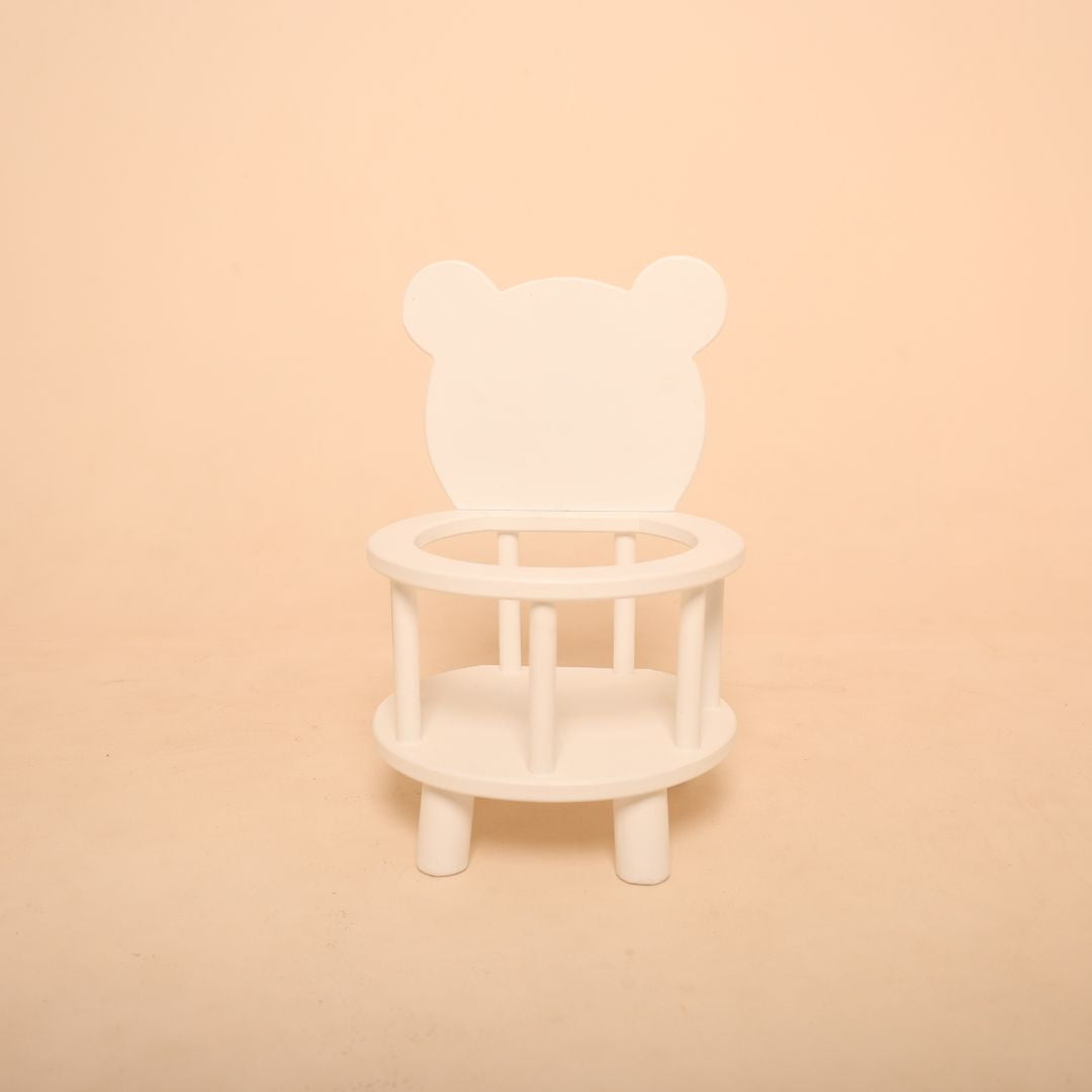 Bear crib baby prop for newborn and sitter photoshoots, cute wooden photography prop for baby photographers
