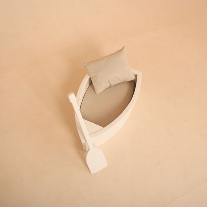 Professional wooden boat prop for newborn baby and toddler photoshoot themes