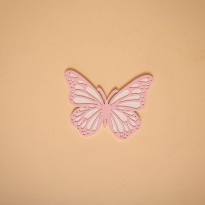 Decorative butterfly prop for baby photoshoots – adds charm to spring and garden-themed baby sessions.