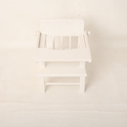 Handcrafted newborn baby chair prop, perfect for professional baby photoshoots, ideal for creating adorable and timeless memories.