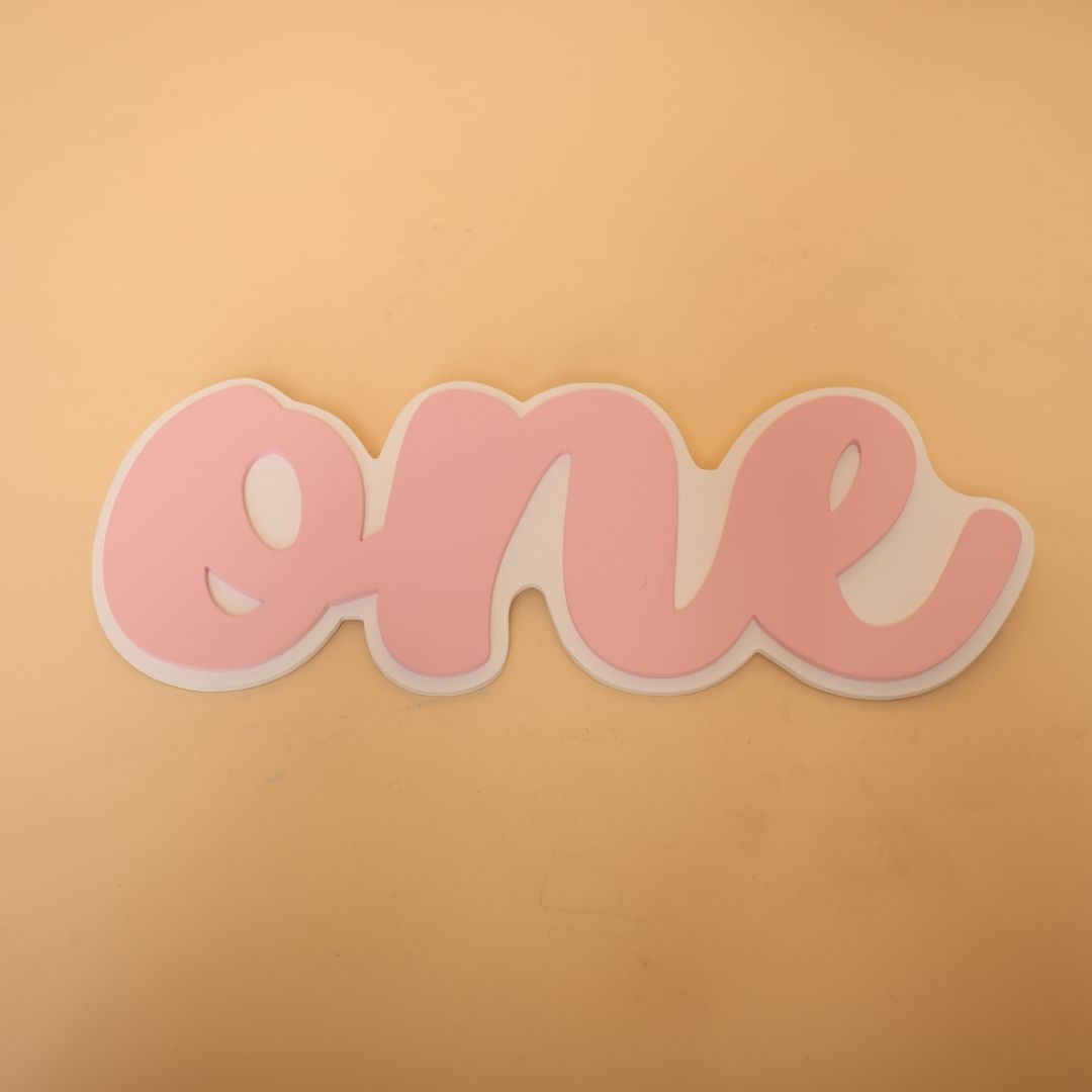 ‘ONE’ milestone baby photoshoot prop – perfect for celebrating baby’s first birthday photo session.