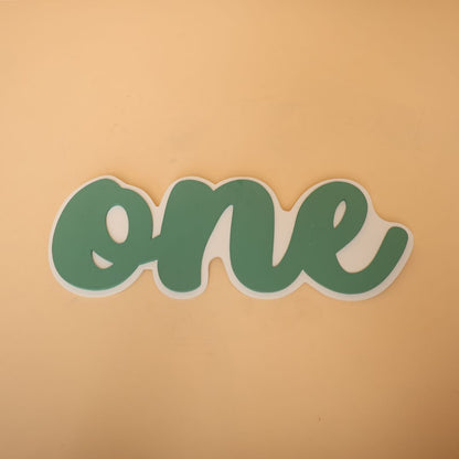 ‘ONE’ milestone baby photoshoot prop – perfect for celebrating baby’s first birthday photo session.