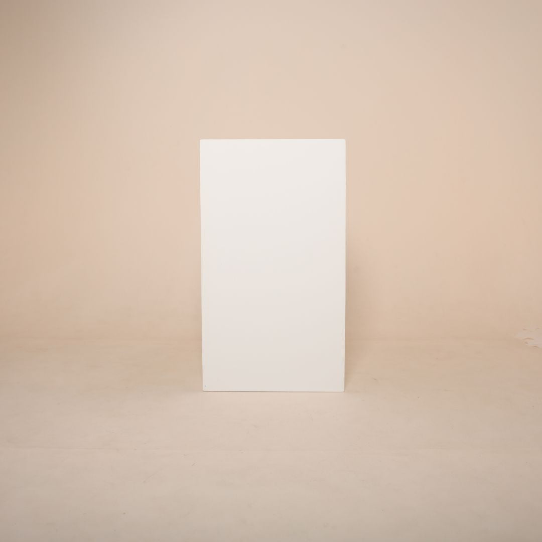 Posing Block for Fashion and Maternity Photoshoot – Minimal Studio Prop for Professional Photographers