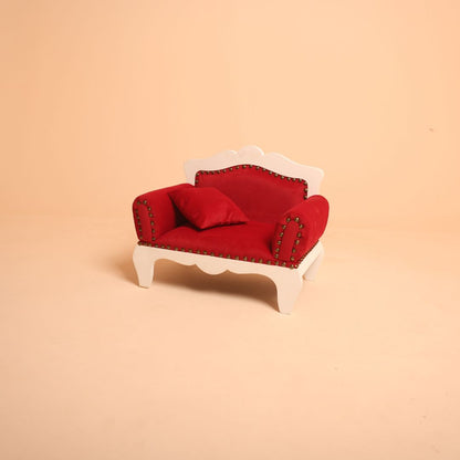 Luxury red baby photoshoot sofa for studio photographers.