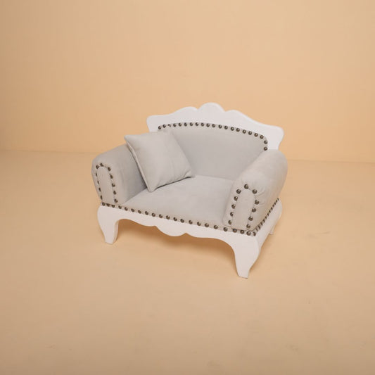 Royal sofa baby prop for newborn, sitter, and toddler photography – elegant and sturdy prop for professional milestone and themed photoshoots.