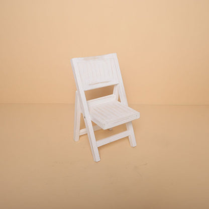 Toddler photoshoot chair prop for professional kids photography – cute and sturdy chair for milestone and themed photo sessions.